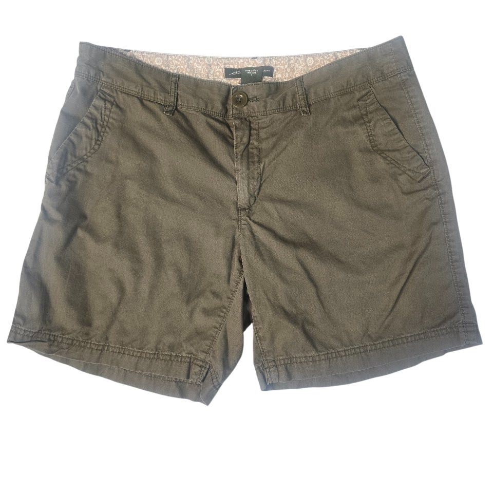 Eddie Bauer Chino Shorts Women 8 Olive Green Utility Gorpcore Cabincore Cotton